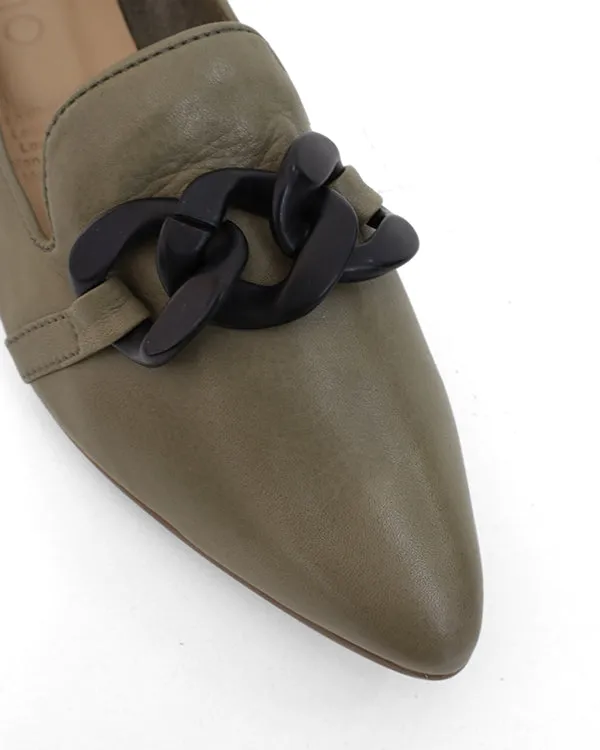 BUENO BAKER FLAT SHOES