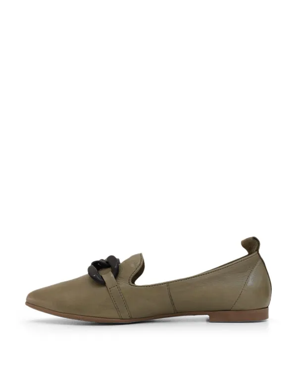 BUENO BAKER FLAT SHOES