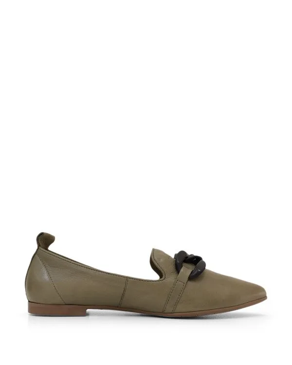 BUENO BAKER FLAT SHOES
