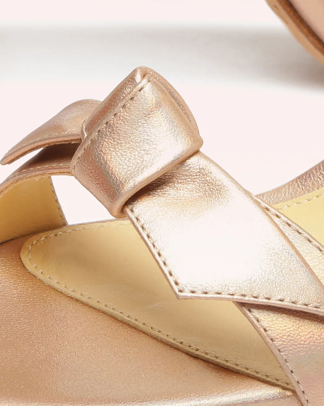 Clarita Block 90 Metallic Champagne