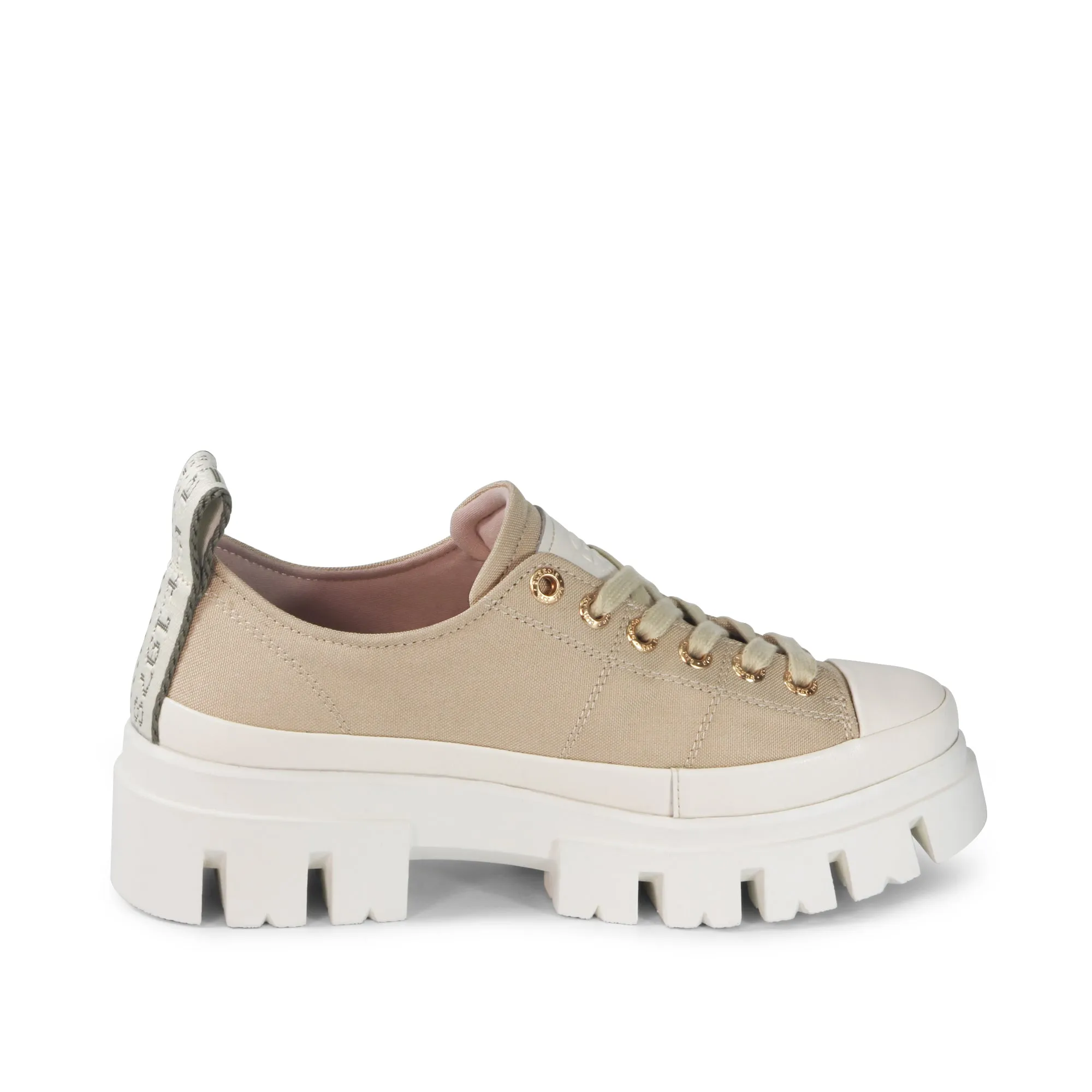 Corvara Lugged Laceup Sneakers (Panacotta)