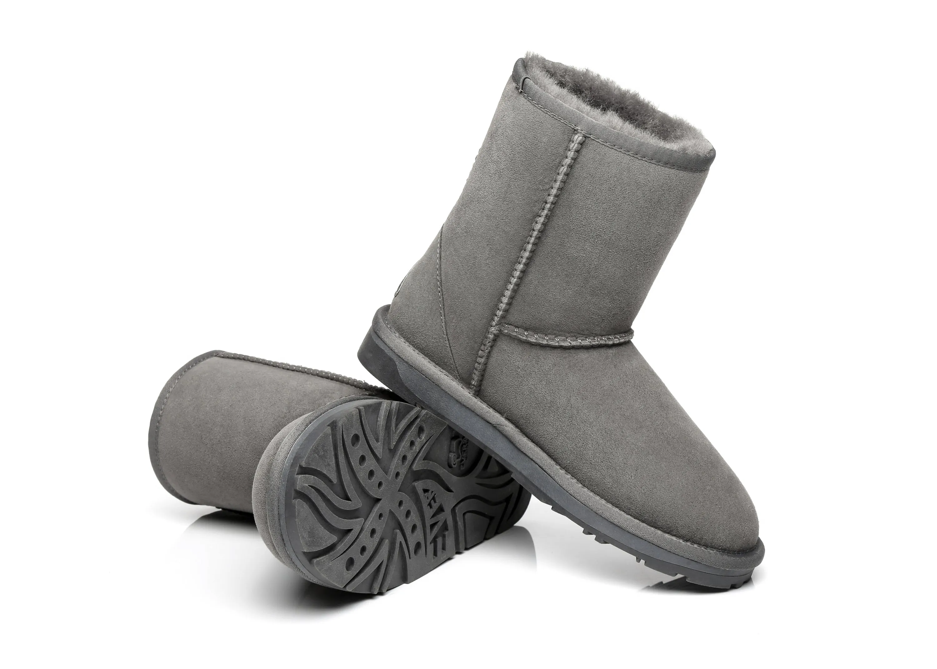EVERAU® Short Classic Sheepskin Boots