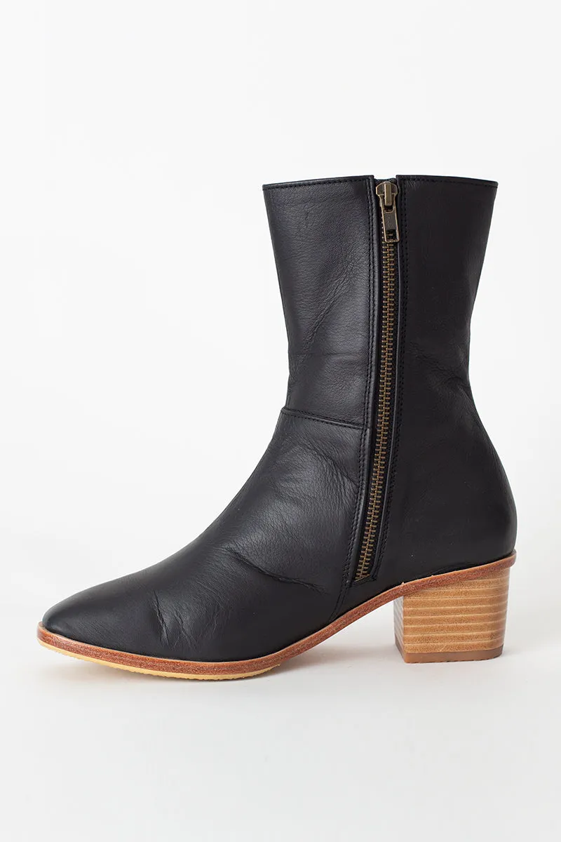Olivia Boots - CLOSING DOWN SALE