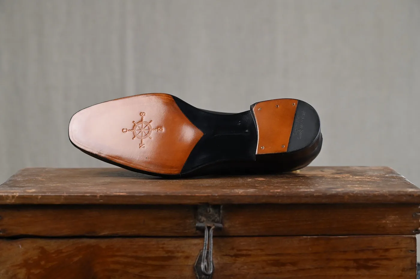 [ONLINE EXCLUSIVE] VESTAN Wholecut Oxford