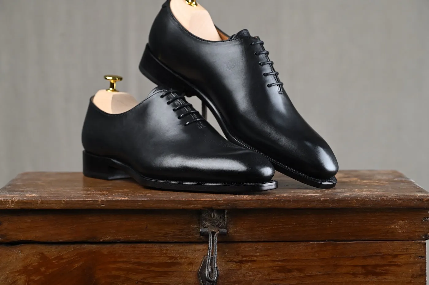 [ONLINE EXCLUSIVE] VESTAN Wholecut Oxford