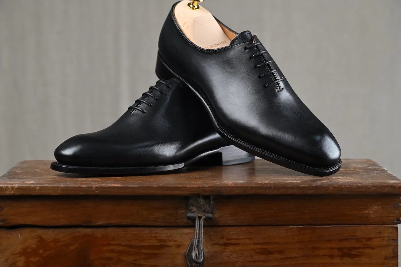 [ONLINE EXCLUSIVE] VESTAN Wholecut Oxford