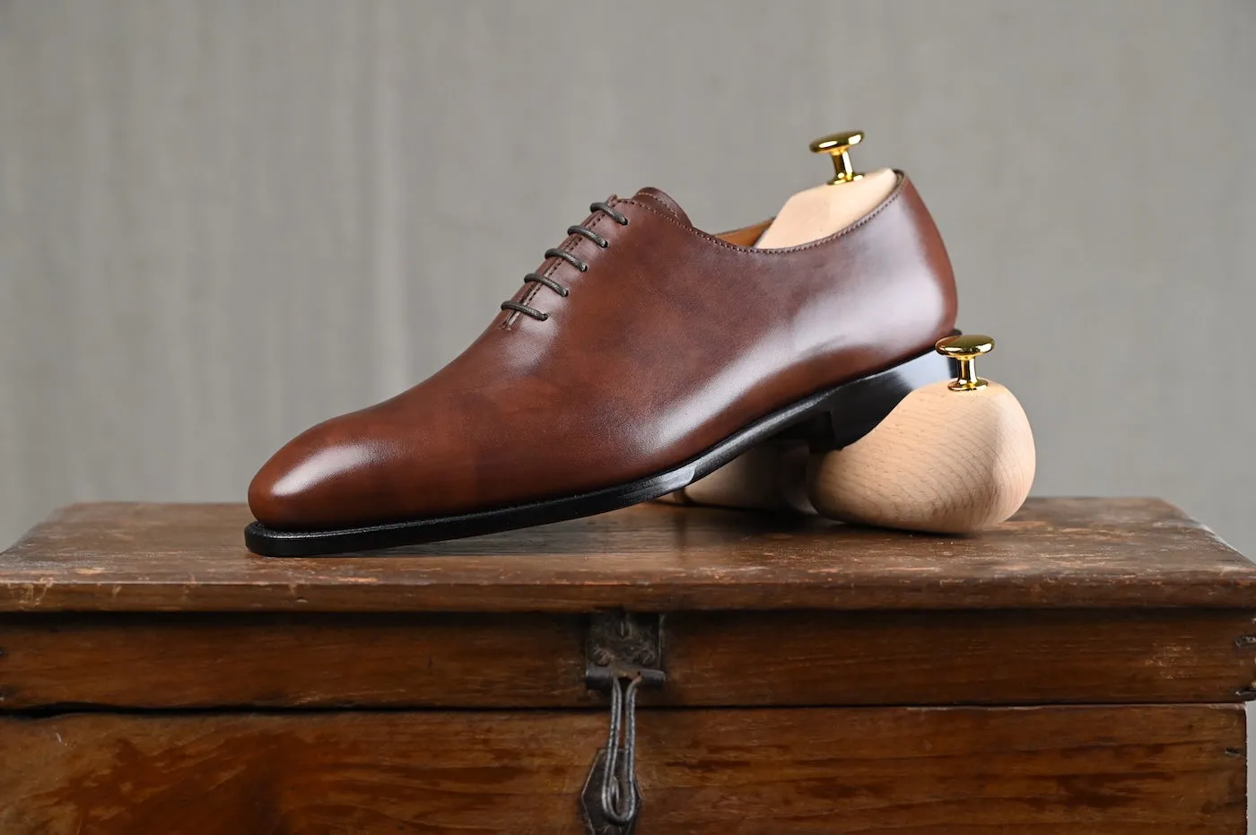 [ONLINE EXCLUSIVE] VESTAN Wholecut Oxford