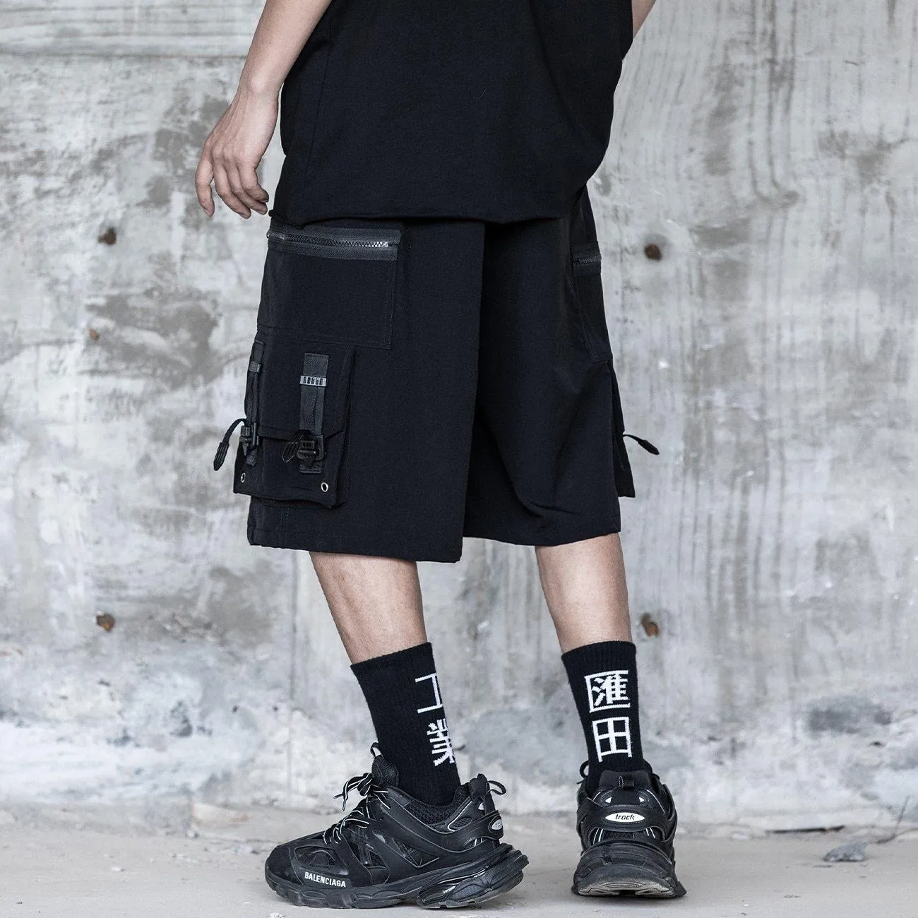 Techwear Cargo Shorts "Kagami"
